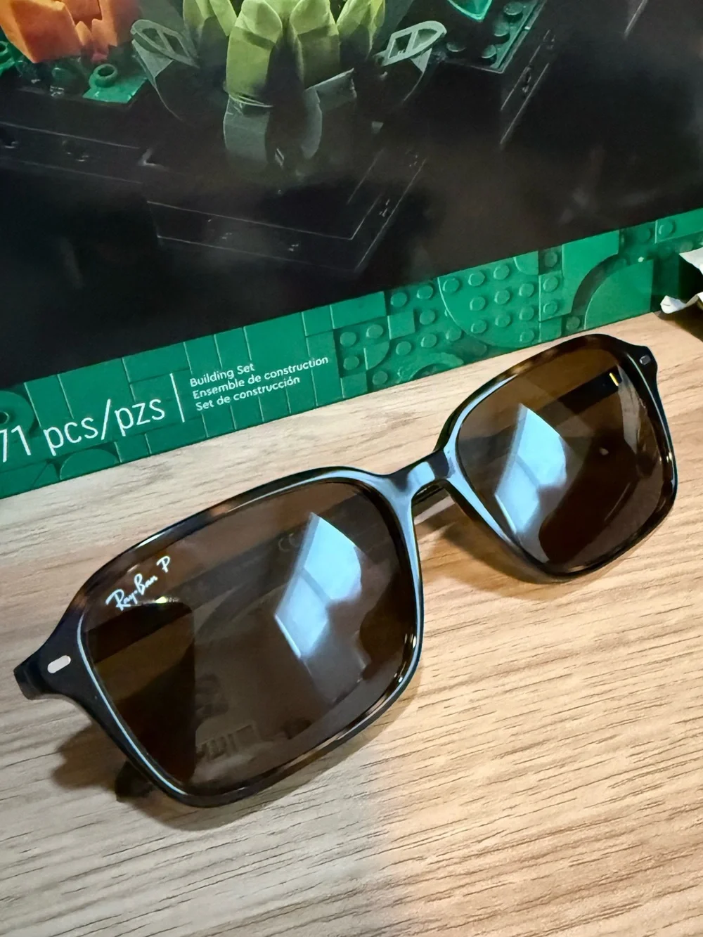 Ray-Ban Black Frame Brown Polarized Lens Sunglasses